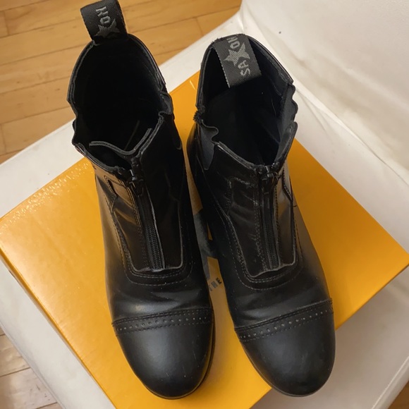 Saxon Riding Boots - Picture 3 of 6